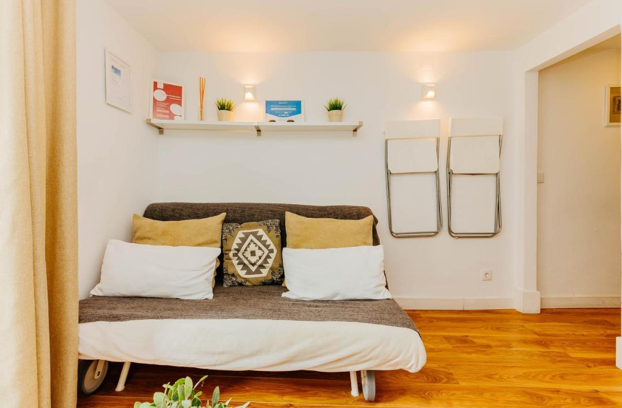 Rent4Rest Bairro Alto Charming 1Bd Apartment Lisbon Luaran gambar